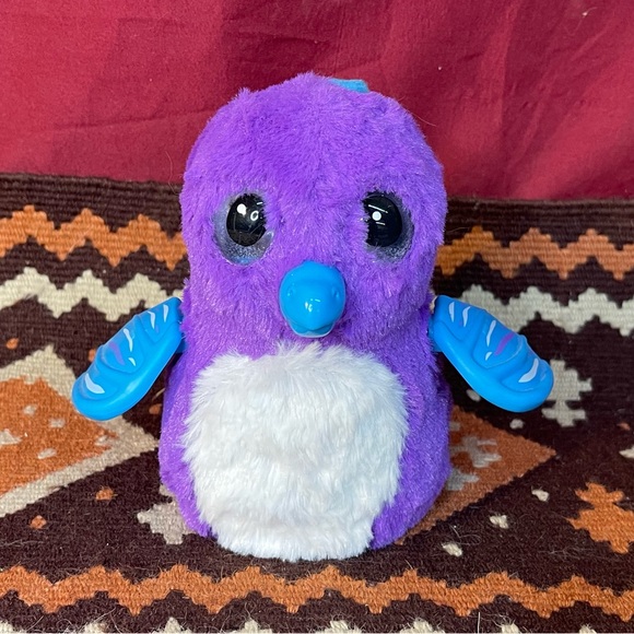 Spin Master Draggle Hatchimal Purple with Blue Wings Electronic Interactive Toy - Picture 3 of 11